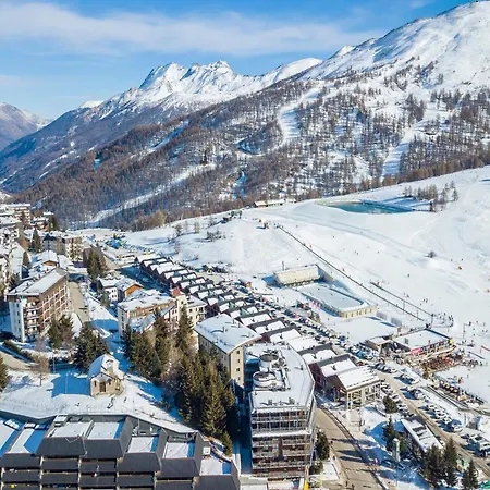 Genzianella In-ski Out 100m - Happy * Sestriere